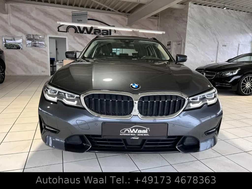 BMW 320 d Sport Line| ACC | PANO | KAMERA | AMBIENTE 02/2021-photo-1