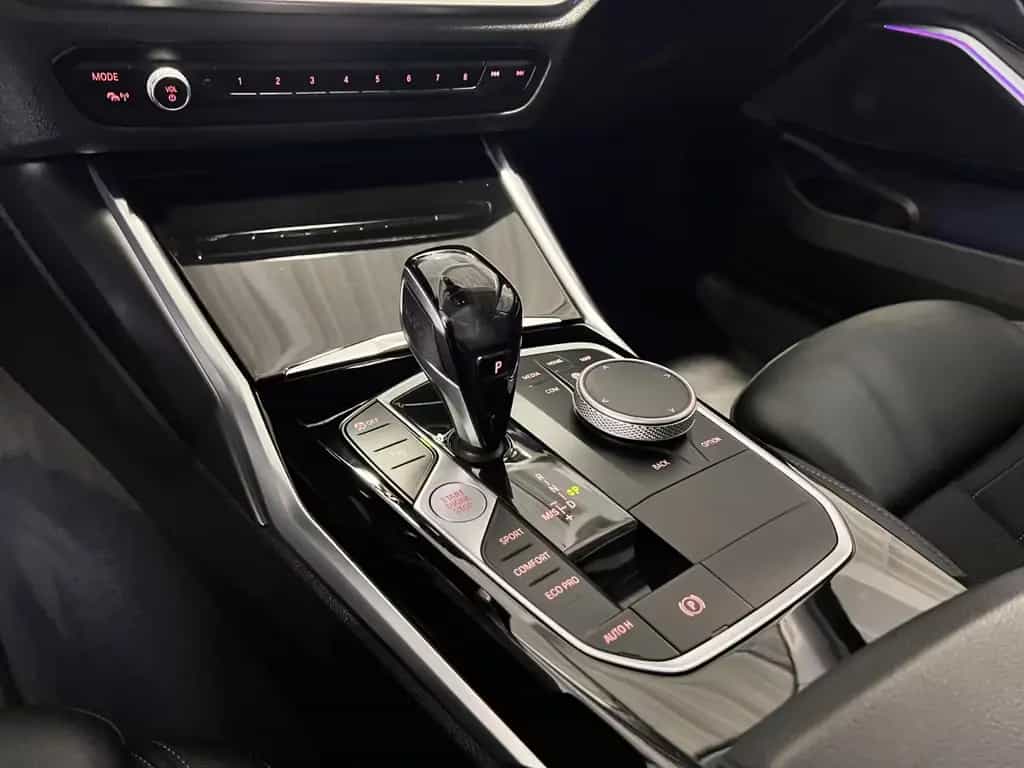 BMW 320 d Sport Line| ACC | PANO | KAMERA | AMBIENTE 02/2021-photo-11