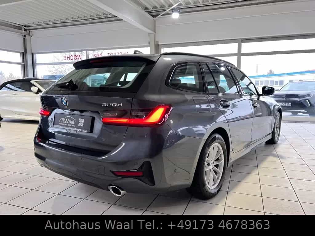 BMW 320 d Sport Line| ACC | PANO | KAMERA | AMBIENTE 02/2021-photo-3