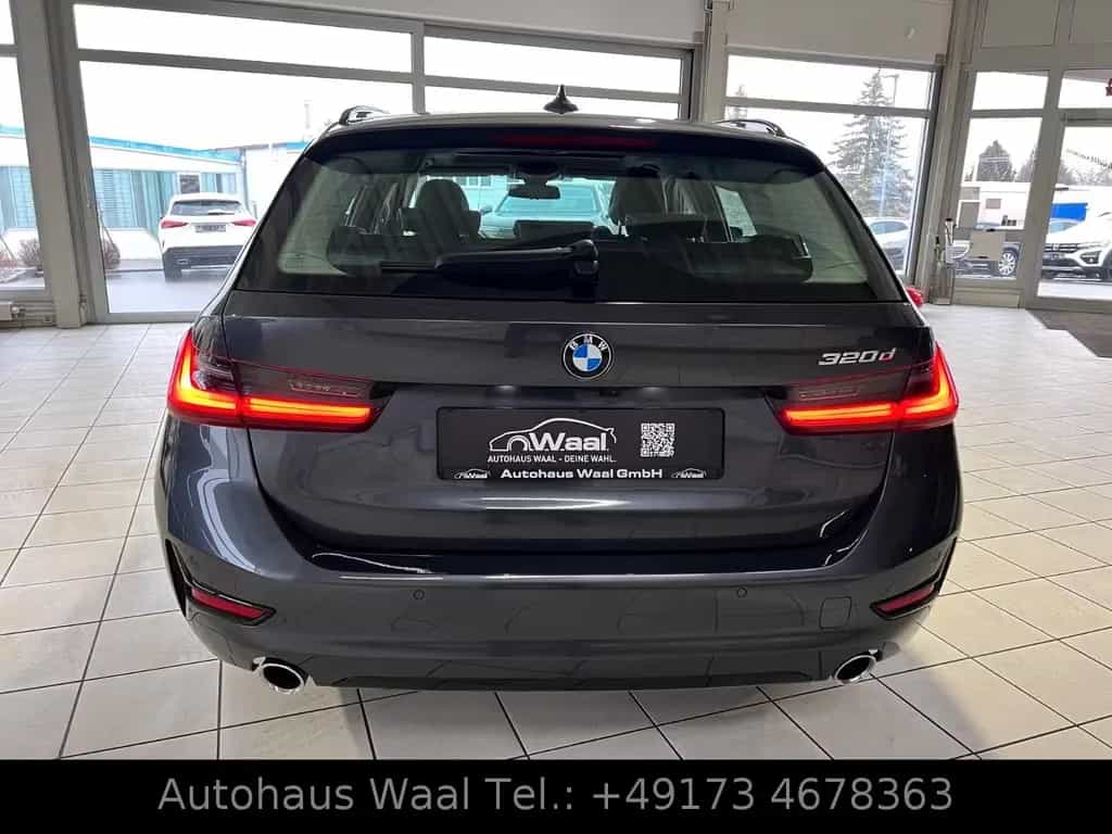 BMW 320 d Sport Line| ACC | PANO | KAMERA | AMBIENTE 02/2021-photo-4