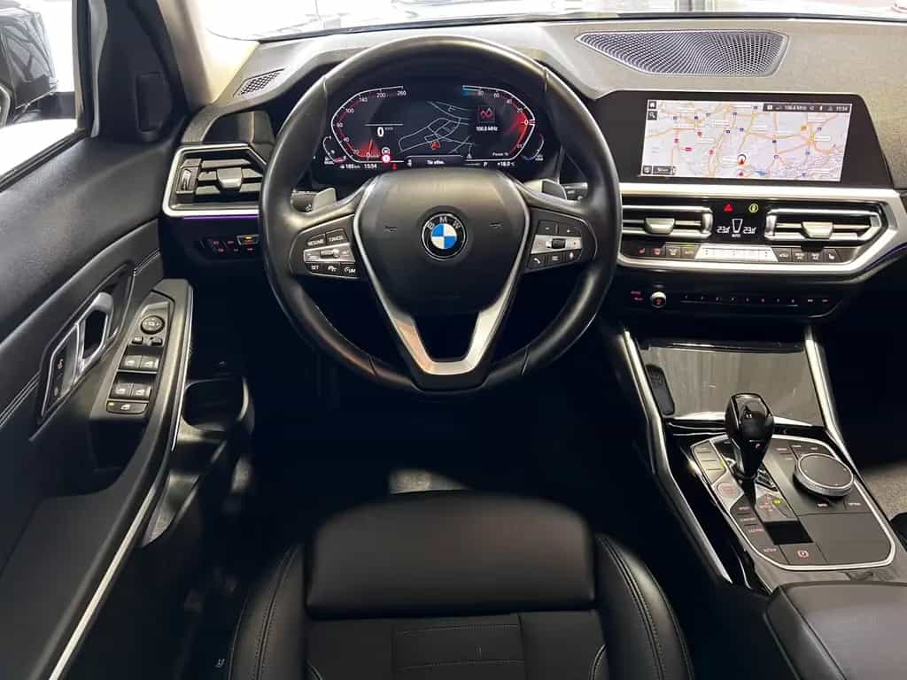 BMW 320 d Sport Line| ACC | PANO | KAMERA | AMBIENTE 02/2021-photo-7