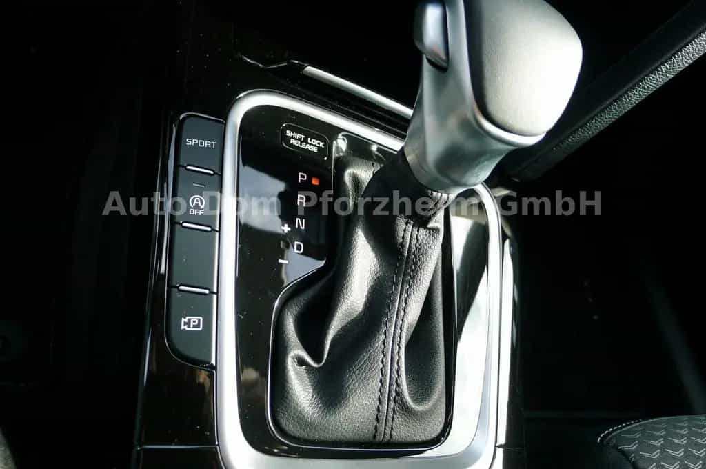 Kia XCeed 1.5 T-GDI DCT Vision + Komfort-Paket/NAVI 07/2025-photo-17