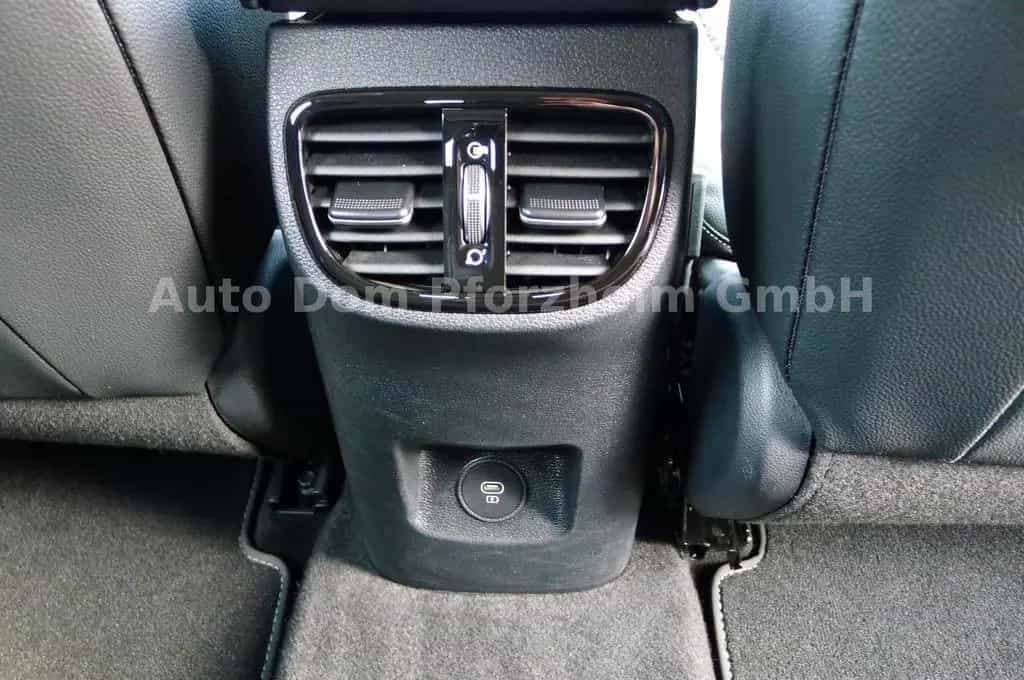 Kia XCeed 1.5 T-GDI DCT Vision + Komfort-Paket/NAVI 07/2025-photo-9