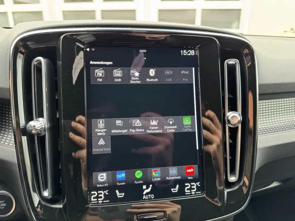 Volvo XC40 R Design 2WD PilotAssist/H&K/ 05/2022-photo-30