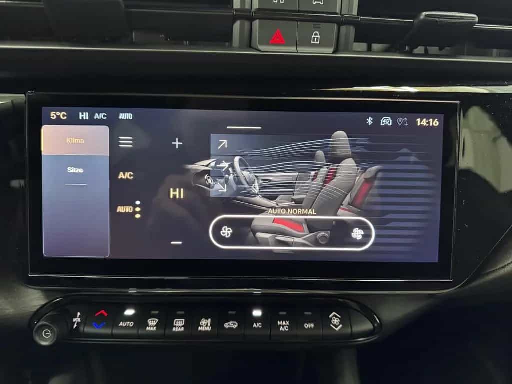 Alfa Romeo Junior SPECIALE IBRIDA MATRIX ACC KEYLESS NAV... 01/2026-photo-17