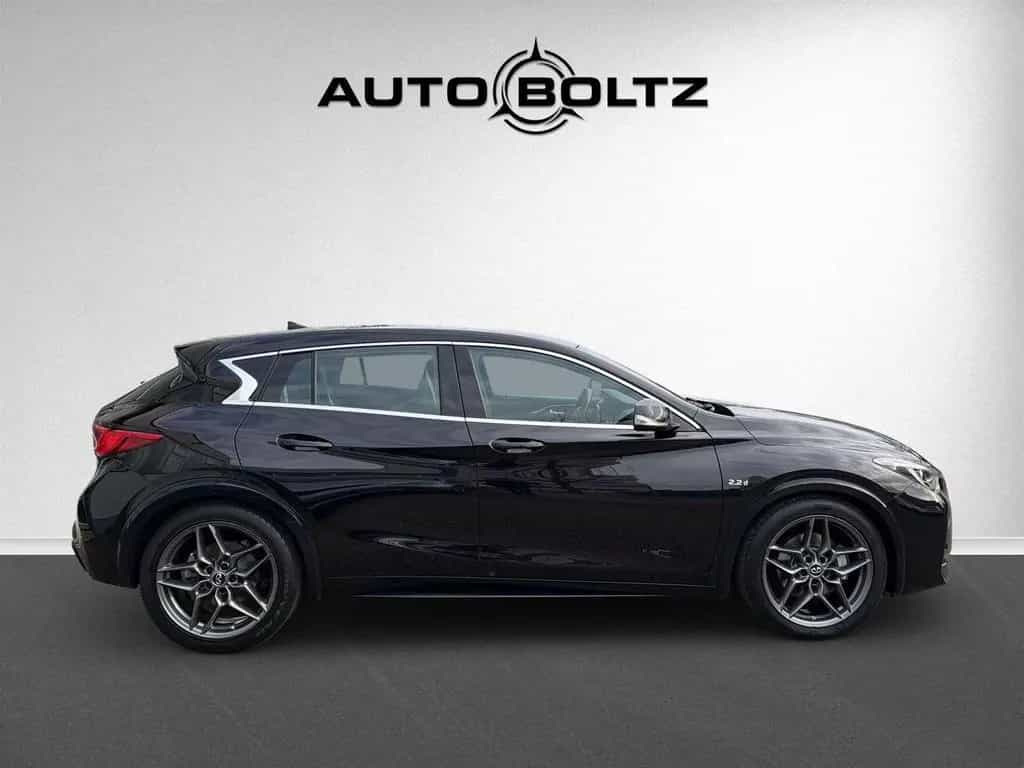 Infiniti Q30 S 2.2 d AWD Premium LED NAVI 04/2016-photo-3
