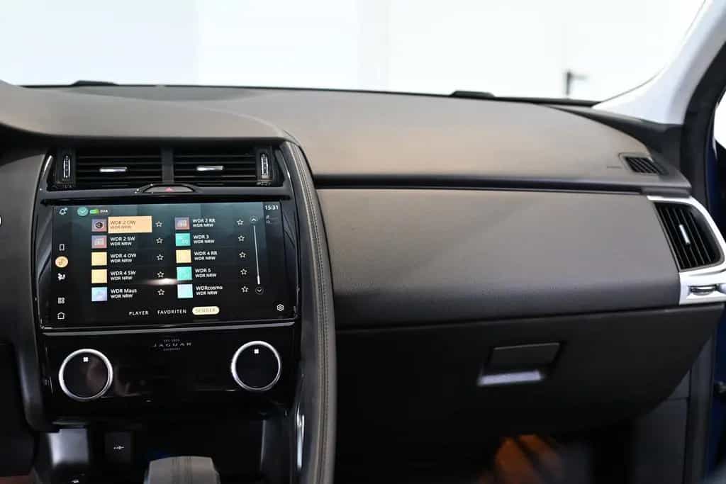 Jaguar E-Pace D200 AWD LED CarPlay Android 19" 11/2021-photo-15