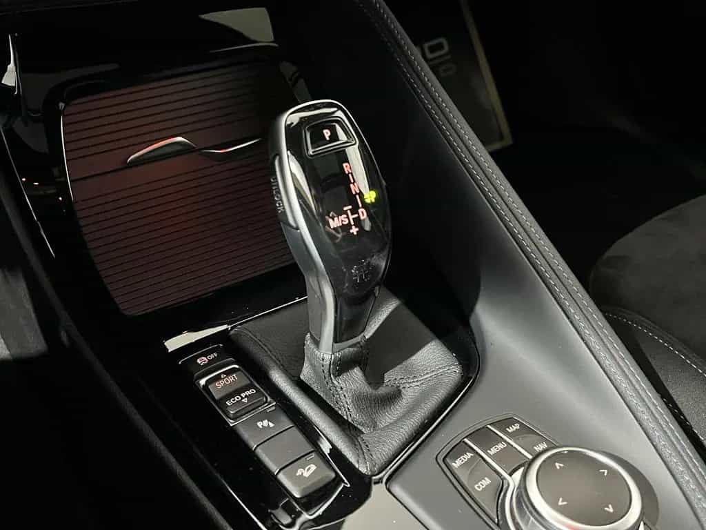 BMW X2 xDrive M35i *Schale*Pano*Kamera*H&K*H-UP*AHK* 10/2019-photo-27