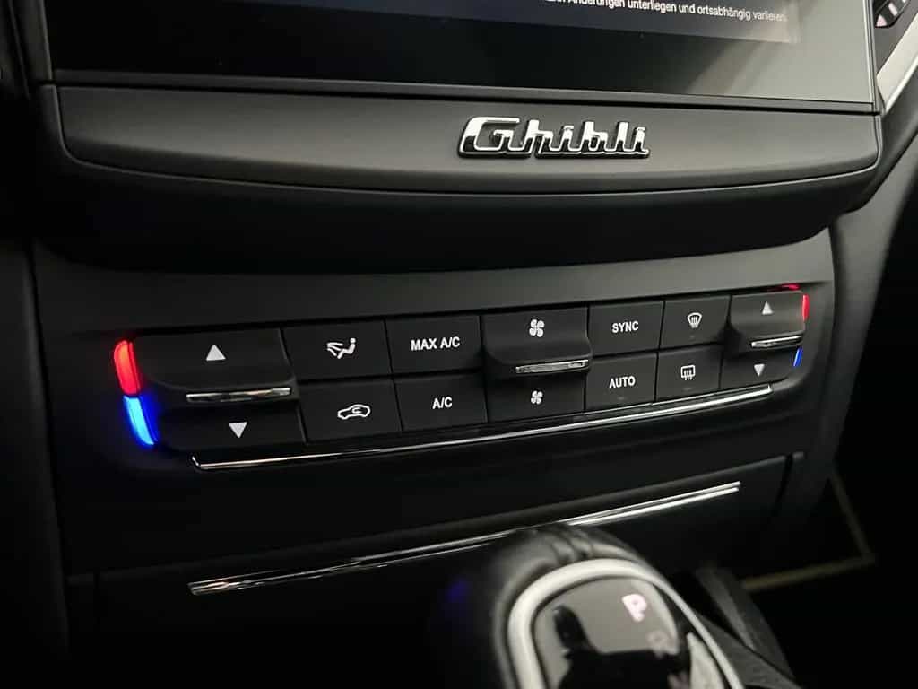 Maserati Ghibli *CarPlay*Kamera*Memory*H&K*Navi*DAB* 03/2019-photo-24