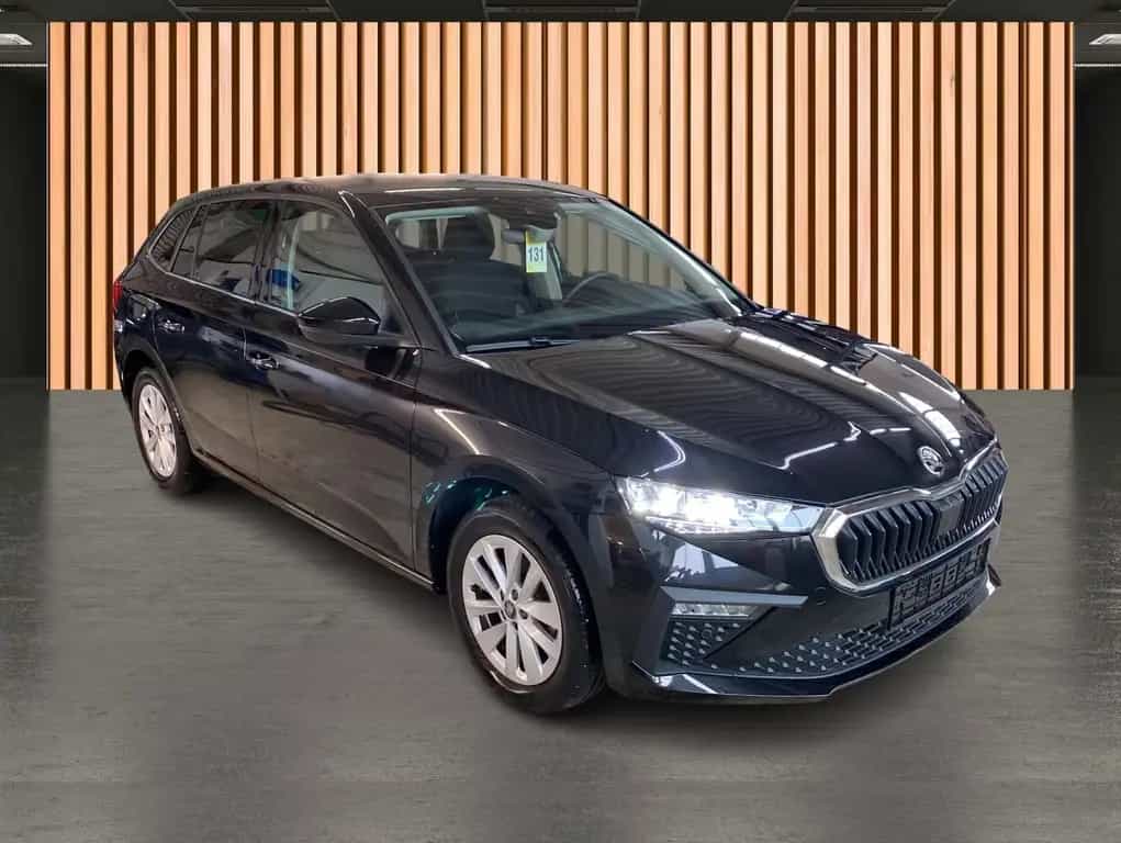 Skoda Scala 1.0 TSI Selection*Digital Cockpit*PDC*DAB+ 03/2025-photo-3