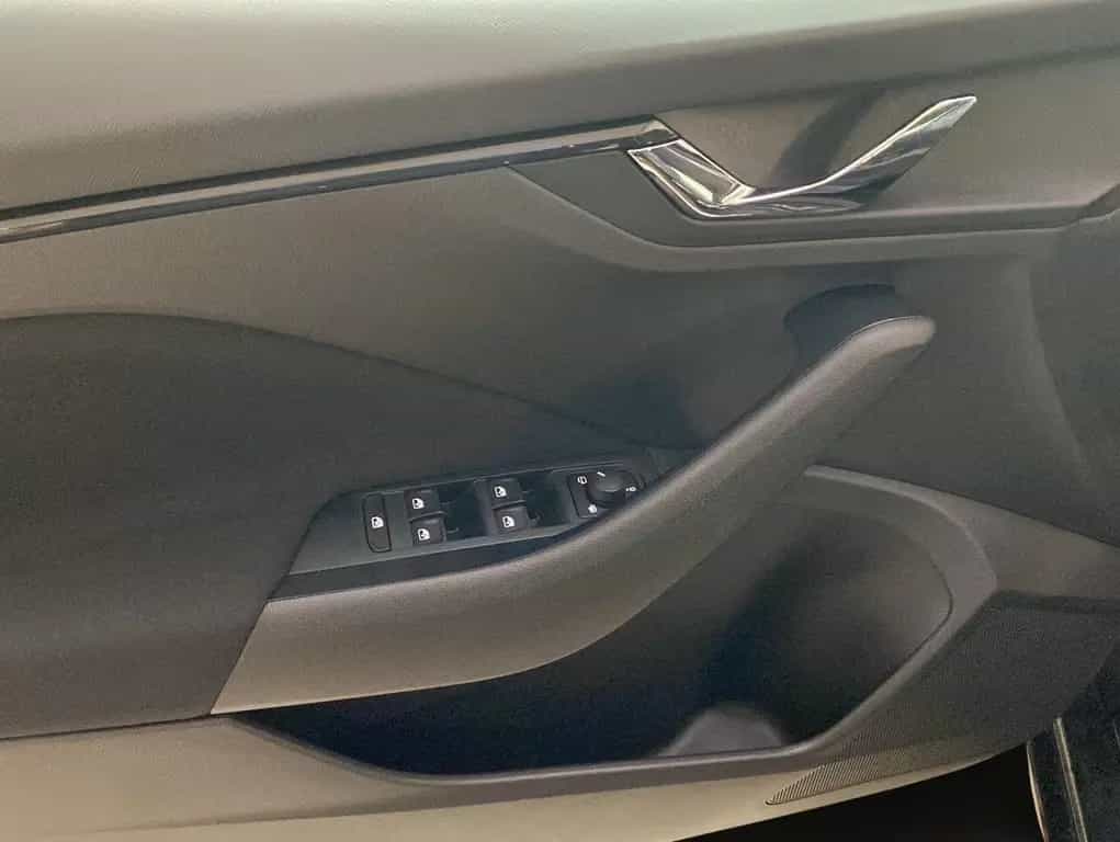 Skoda Scala 1.0 TSI Selection*Digital Cockpit*PDC*DAB+ 03/2025-photo-7