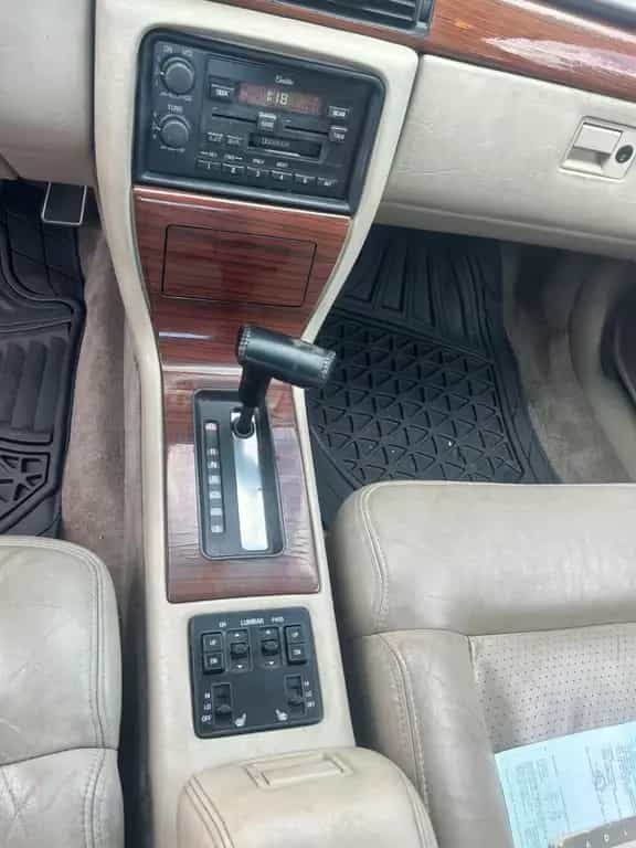 Cadillac STS Seville 09/1992-photo-13