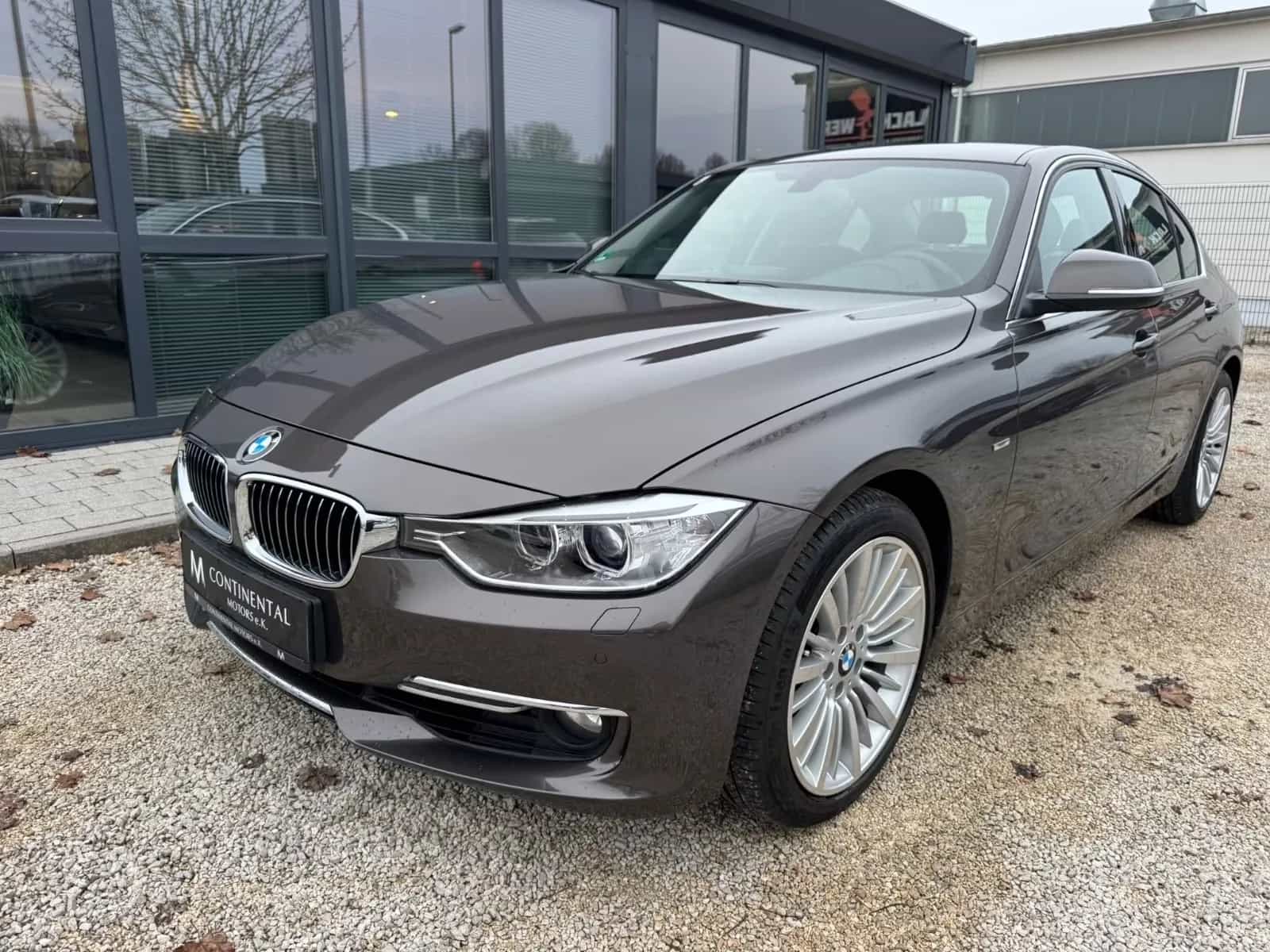 BMW 3 Series 07/2013-photo-3