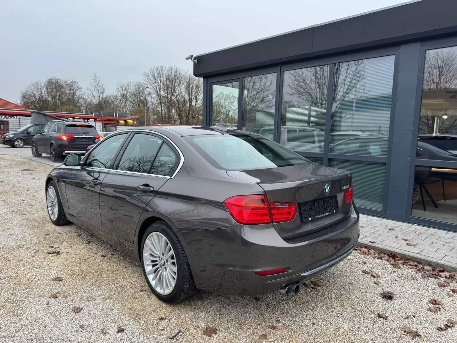 BMW 3 Series 07/2013-photo-7