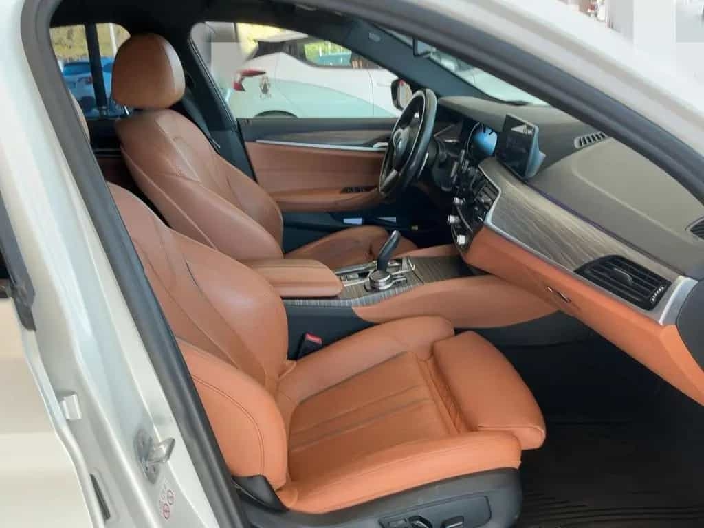 BMW 5 Series 520d M Sport*Individual*Matt-Lack*360°Kamera* 06/2018-photo-3