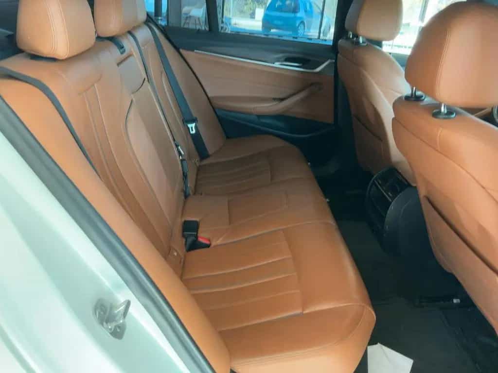 BMW 5 Series 520d M Sport*Individual*Matt-Lack*360°Kamera* 06/2018-photo-8