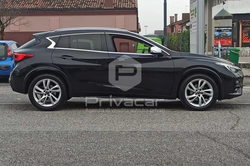 Infiniti Q30 Q30 1.5 diesel Premium Tech 01/2018-photo-2