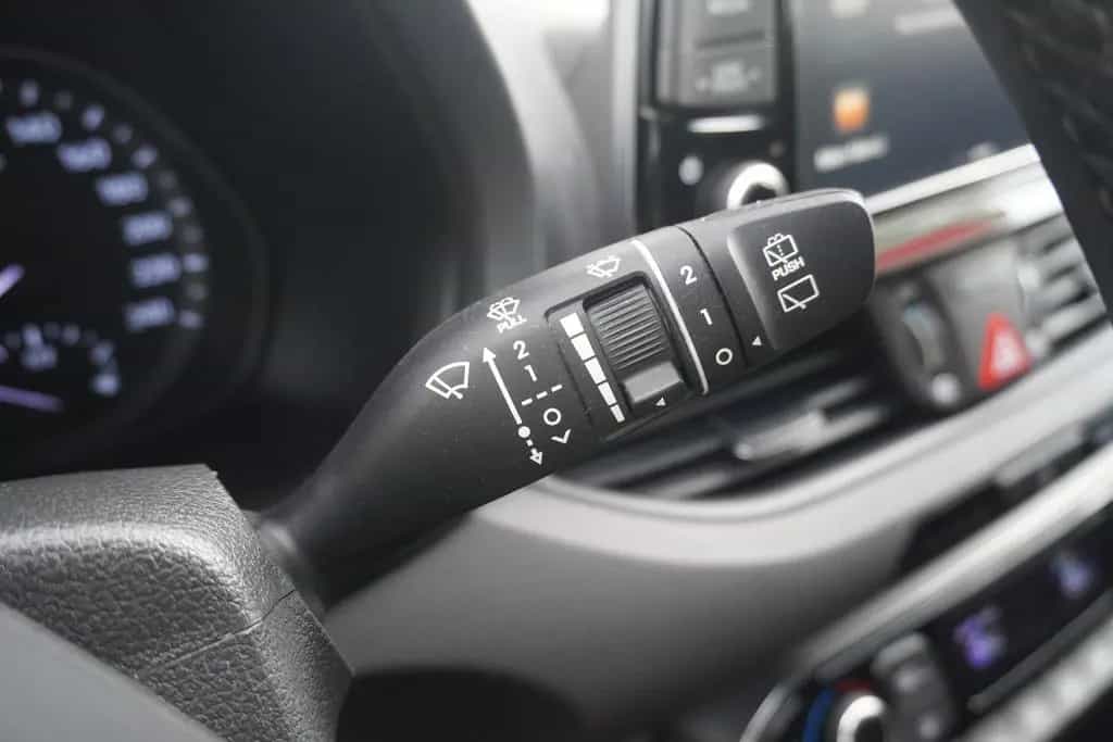 Hyundai i30 Kombi 1.4 T-GDI Aut. Navi Kamera Sitzheizung 07/2020-photo-25