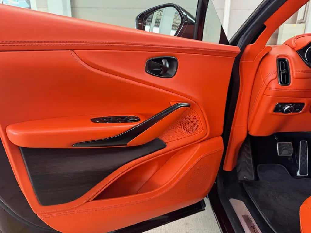 Aston Martin DBX 4.0 V8 DIVINE RED/ORANGE.VOLLAUSSTATTUNG 05/2021-photo-33