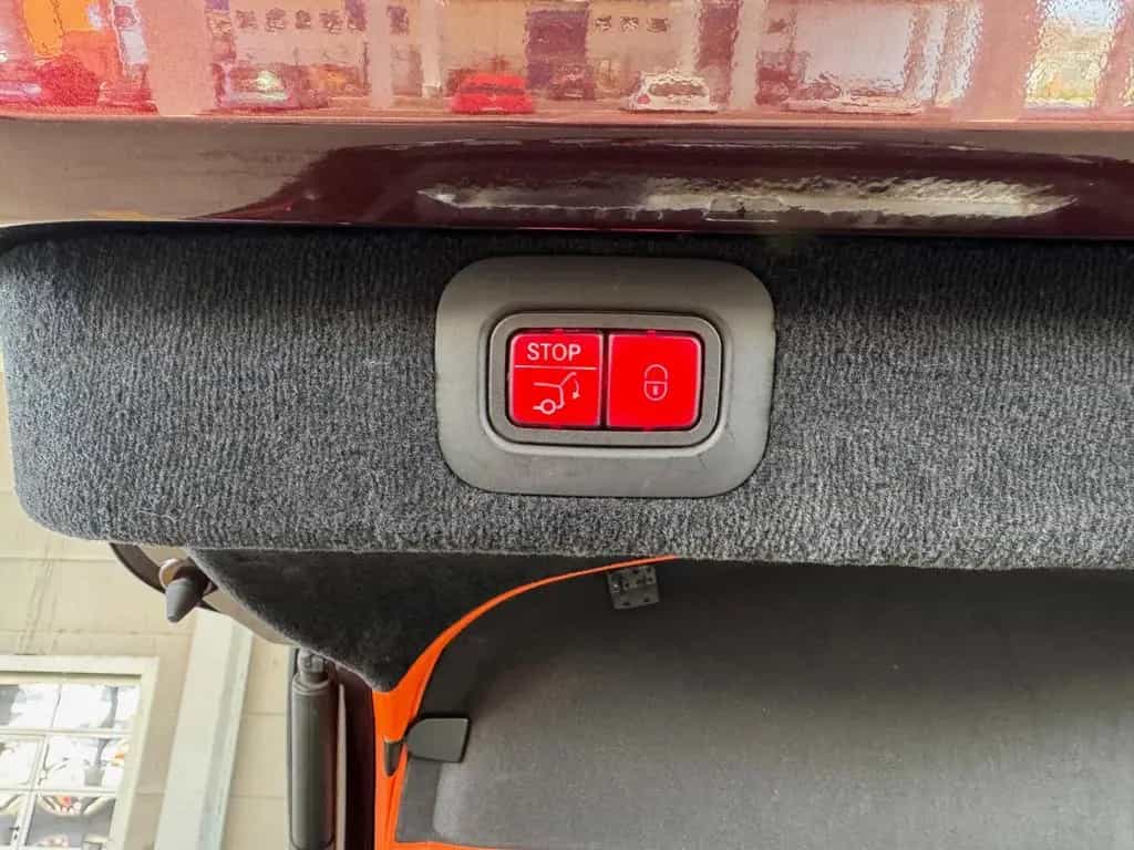Aston Martin DBX 4.0 V8 DIVINE RED/ORANGE.VOLLAUSSTATTUNG 05/2021-photo-43