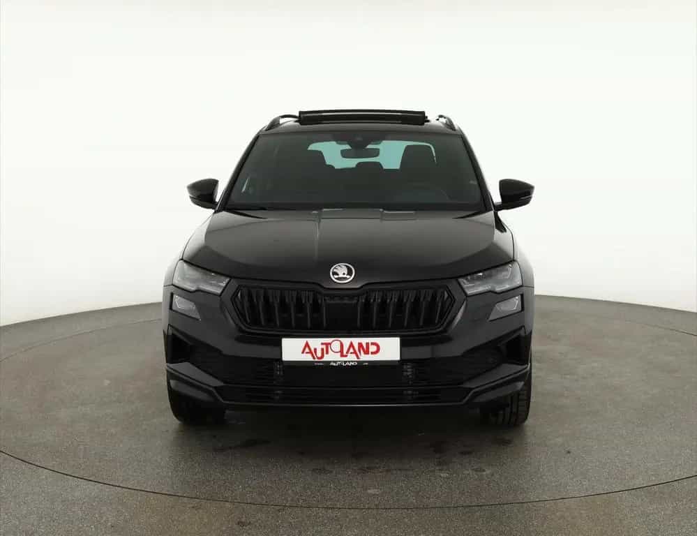Skoda Karoq Sportline 1.5 TSI DSG Matrix ACC AHK Pano 09/2025-photo-7