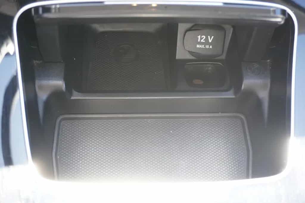 Mercedes-Benz E 220 E220 d Avantgarde 9G-Tronic Panorama Kamera Navi 09/2017-photo-25