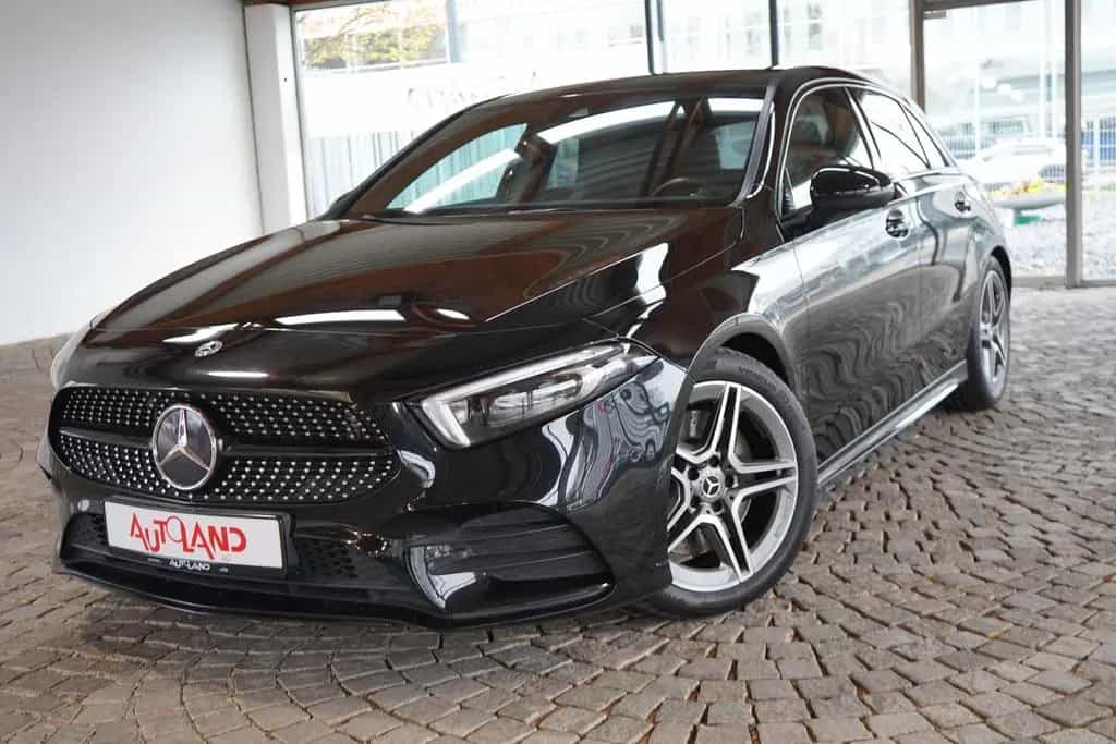 Mercedes-Benz A-Class AMG Line LED Klimaaut. Navi ACC Sitzheizung 11/2018-photo-0