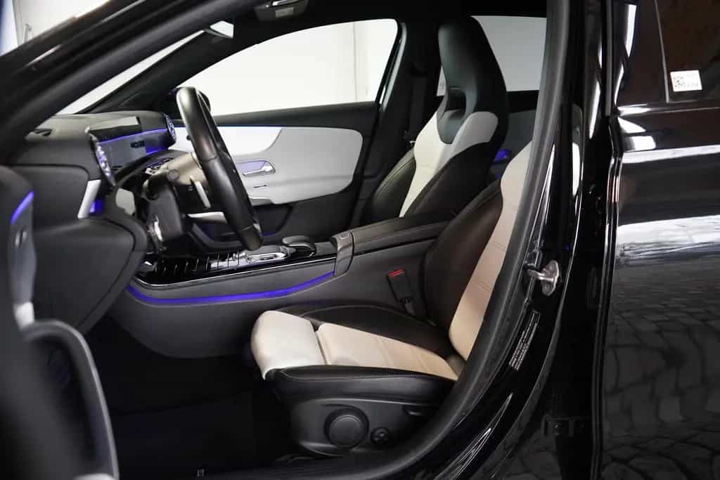 Mercedes-Benz A-Class AMG Line LED Klimaaut. Navi ACC Sitzheizung 11/2018-photo-26
