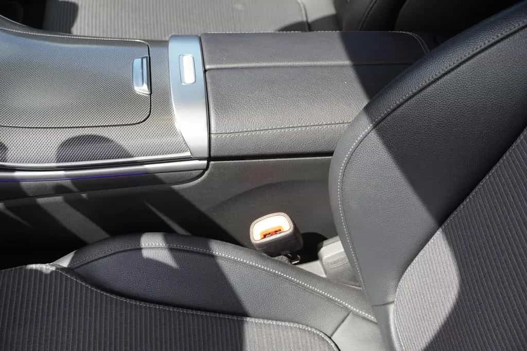 Mercedes-Benz C 200 C200 T-Modell  Avantgarde Aut. LED Navi Kamera 07/2021-photo-20