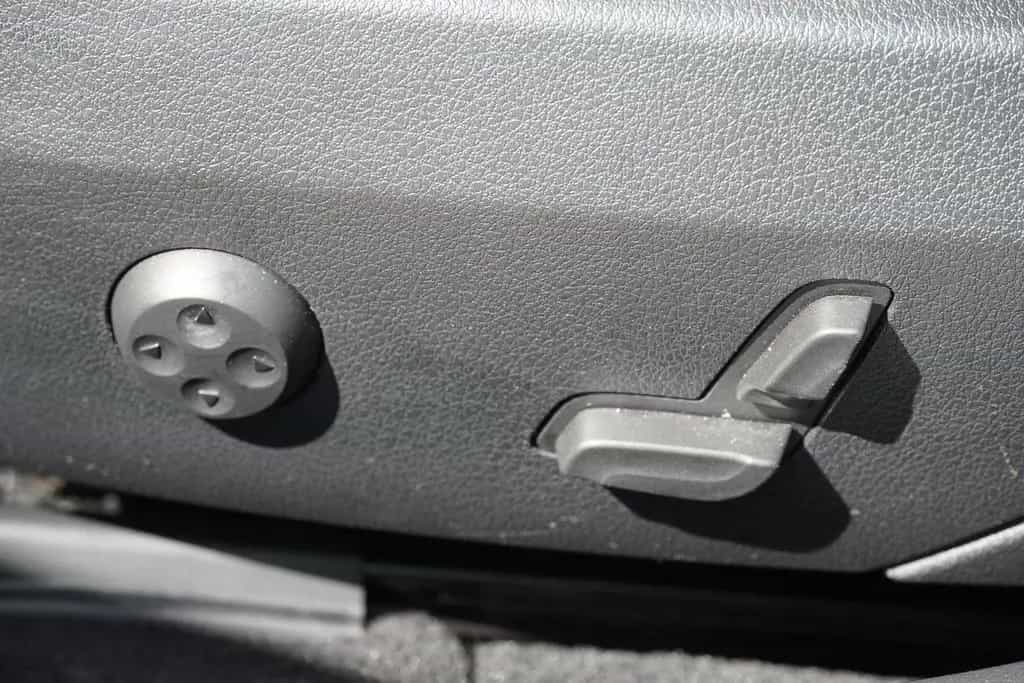Mercedes-Benz C 200 C200 T-Modell  Avantgarde Aut. LED Navi Kamera 07/2021-photo-34
