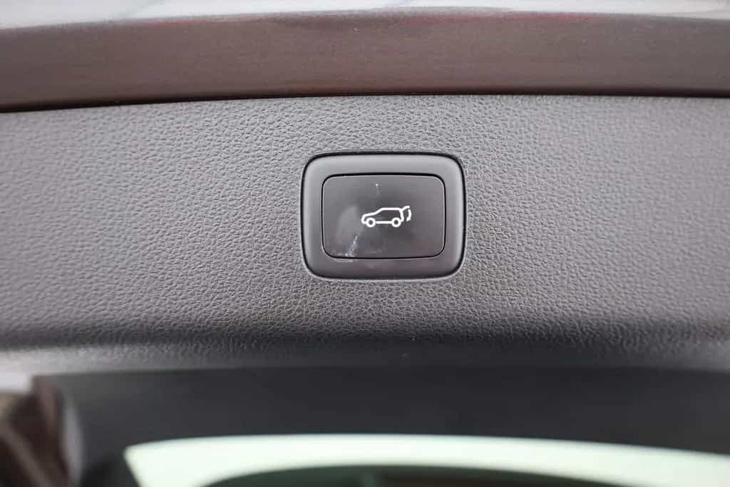 MG HS 1.5 T-GDI Luxury Aut. LED ACC Navi 360° Pano 01/2024-photo-18