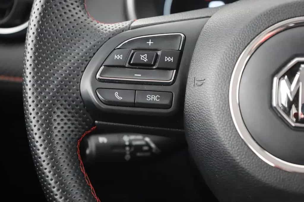 MG ZS 1.0 T-GDI Luxury Aut. LED Navi 360° 03/2024-photo-14