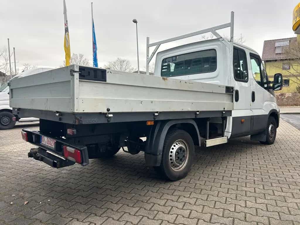 Iveco Daily Pritsche Doppelkabine 35 S AHK Inspkt.Neu 08/2018-photo-1