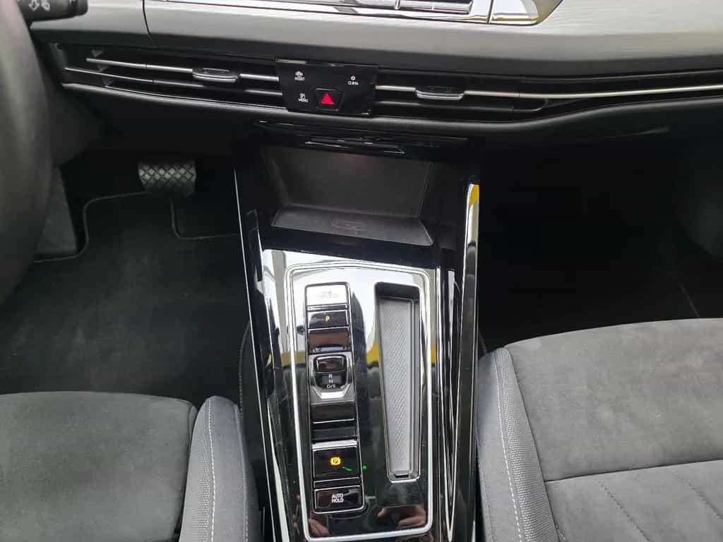 Volkswagen Golf VIII Limo Style LED Rückfahrkamera Bergamo 01/2023-photo-39