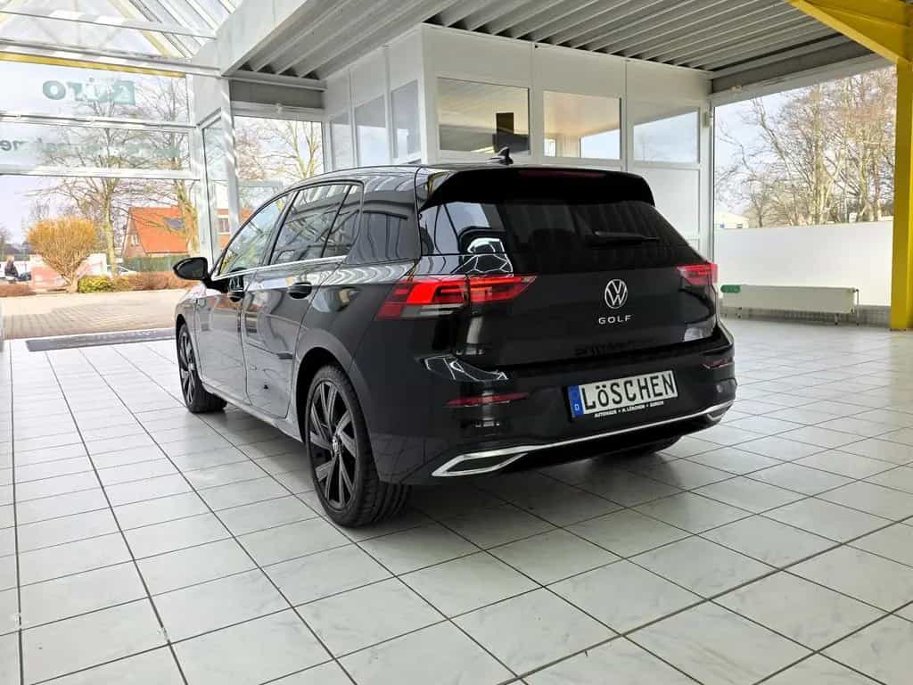 Volkswagen Golf VIII Limo Style LED Rückfahrkamera Bergamo 01/2023-photo-8