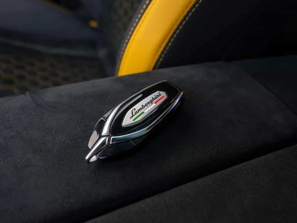 Lamborghini Urus Performante 01/2025-photo-23