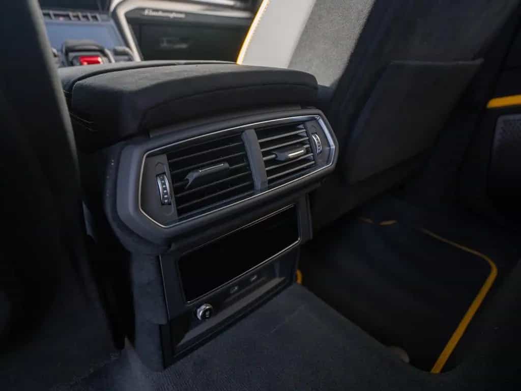 Lamborghini Urus Performante 01/2025-photo-25