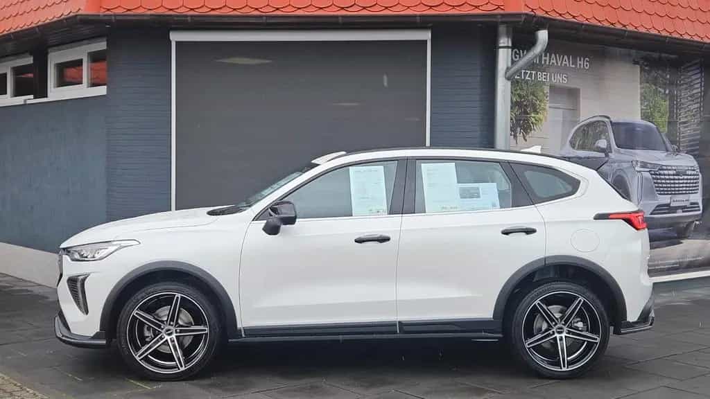 GWM HAVAL Jolion Pro Premium LED Leder Lenkradhzg. null-photo-1