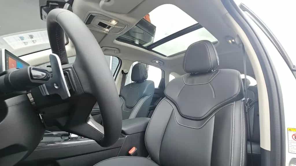 GWM HAVAL Jolion Pro Premium LED Leder Lenkradhzg. null-photo-17