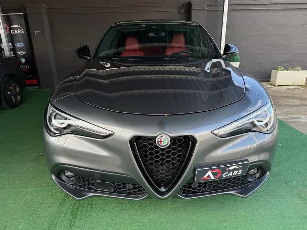 Alfa Romeo Stelvio 2.2 210 CV AT8 Q4 Veloce 08/2022-photo-1