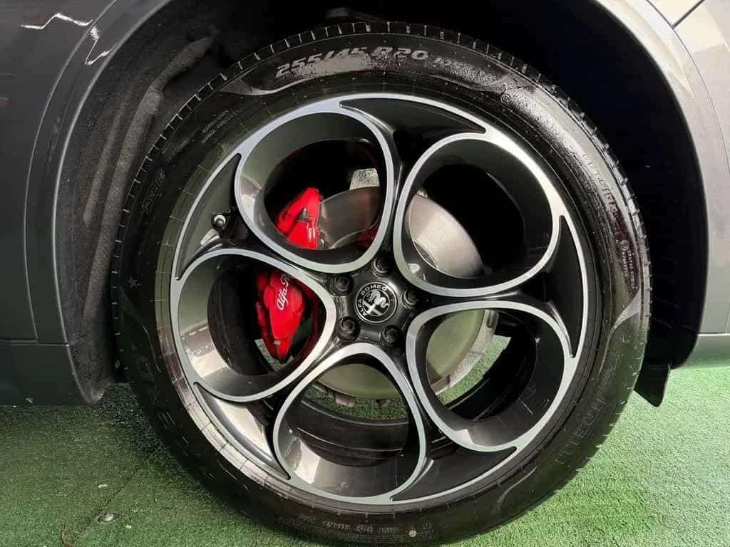 Alfa Romeo Stelvio 2.2 210 CV AT8 Q4 Veloce 08/2022-photo-10
