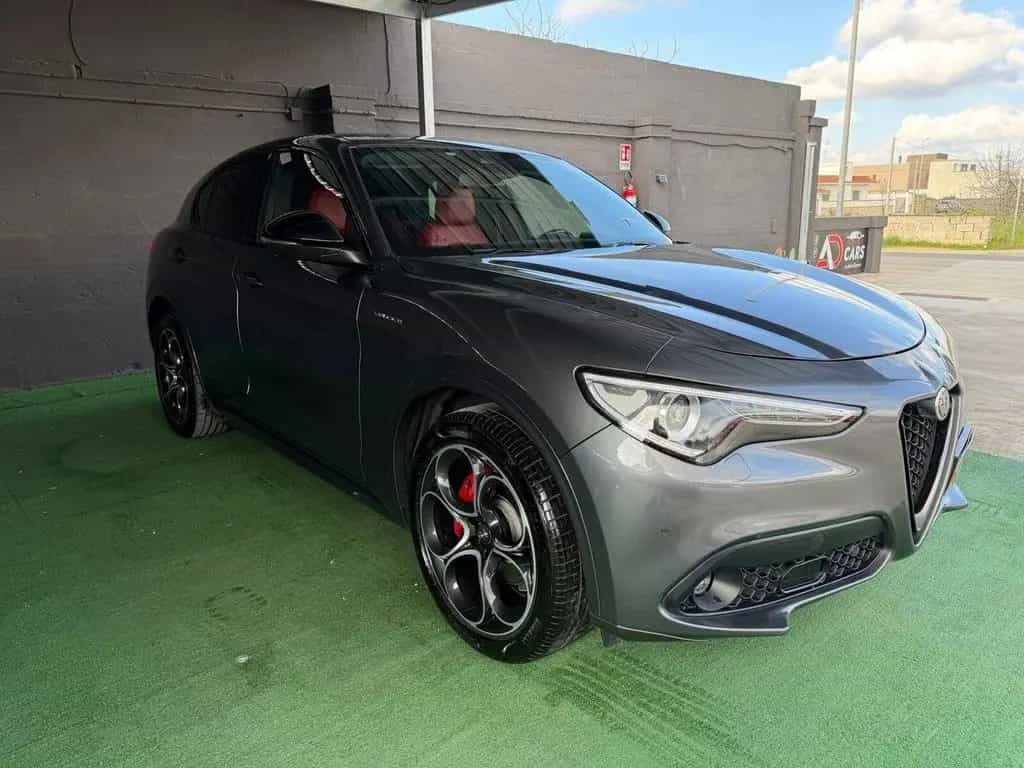 Alfa Romeo Stelvio 2.2 210 CV AT8 Q4 Veloce 08/2022-photo-2