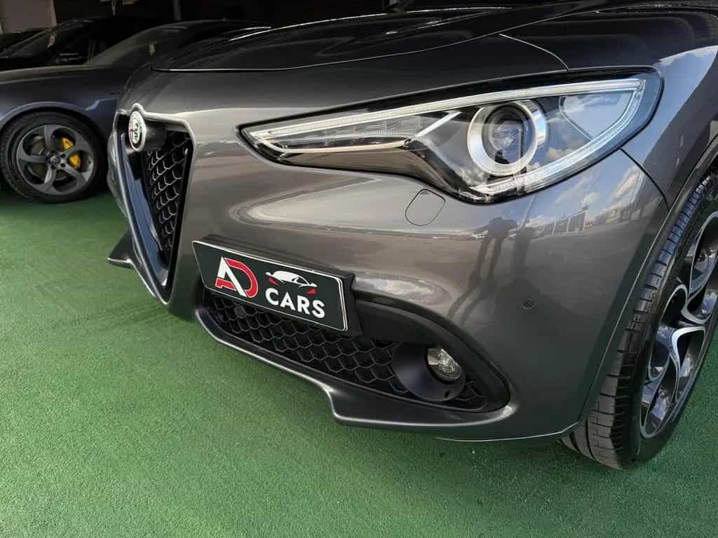 Alfa Romeo Stelvio 2.2 210 CV AT8 Q4 Veloce 08/2022-photo-3