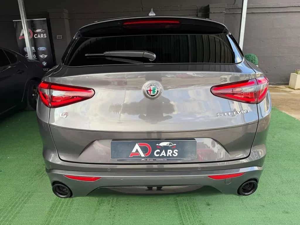 Alfa Romeo Stelvio 2.2 210 CV AT8 Q4 Veloce 08/2022-photo-8
