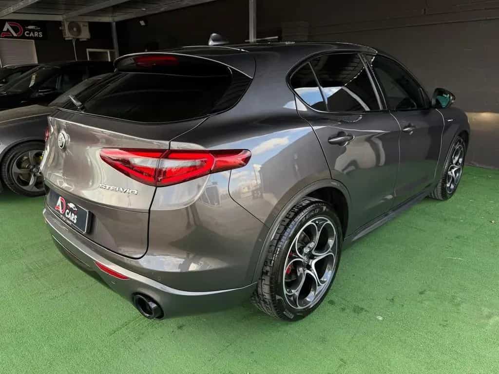Alfa Romeo Stelvio 2.2 210 CV AT8 Q4 Veloce 08/2022-photo-9