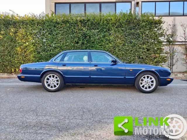 Jaguar XJ8 XJ8 4.0 V8 32V 284 CV Automatic Executive 04/1998-photo-8