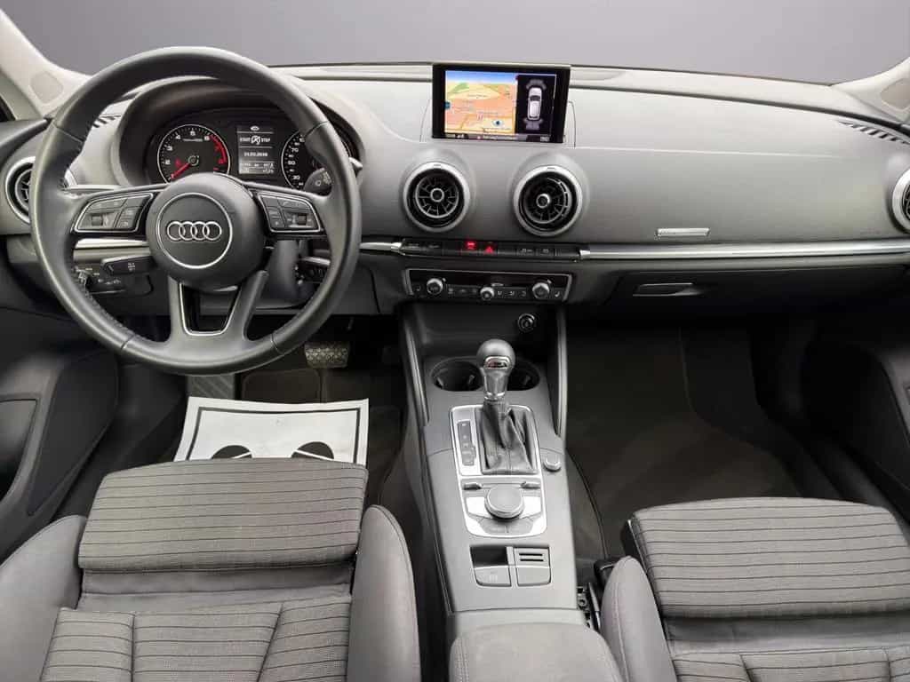 Audi A3 Sportback Sport/Automatik/SHZ/Navi 07/2018-photo-11