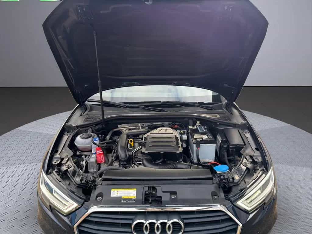 Audi A3 Sportback Sport/Automatik/SHZ/Navi 07/2018-photo-17