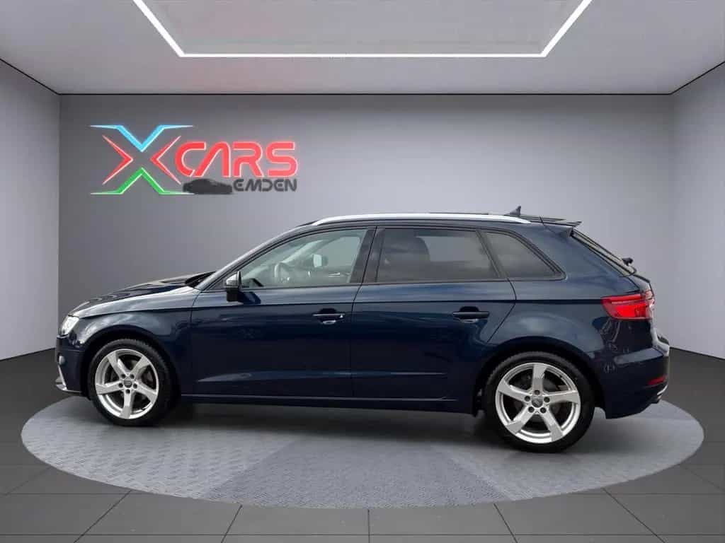Audi A3 Sportback Sport/Automatik/SHZ/Navi 07/2018-photo-2
