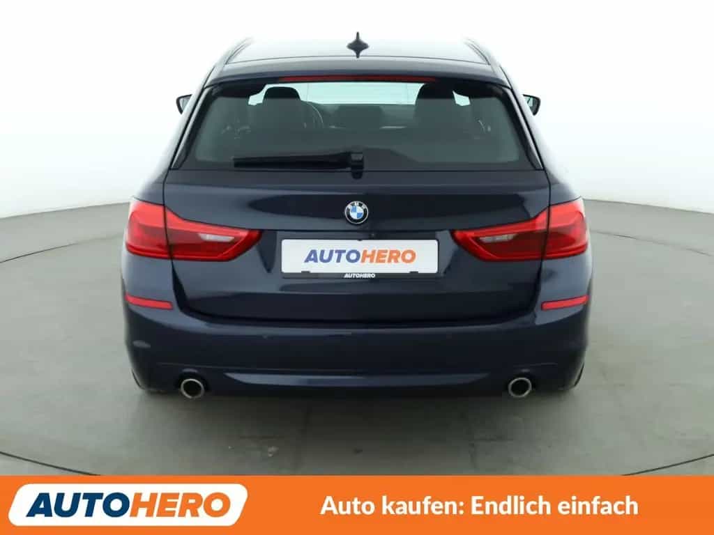 BMW 520 d Aut.*NAV*LED*TEMP*CAM*PDC*SHZ*KLIMA*ALU* 02/2018-photo-4